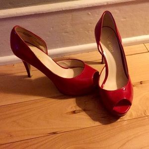 Red Pumps
